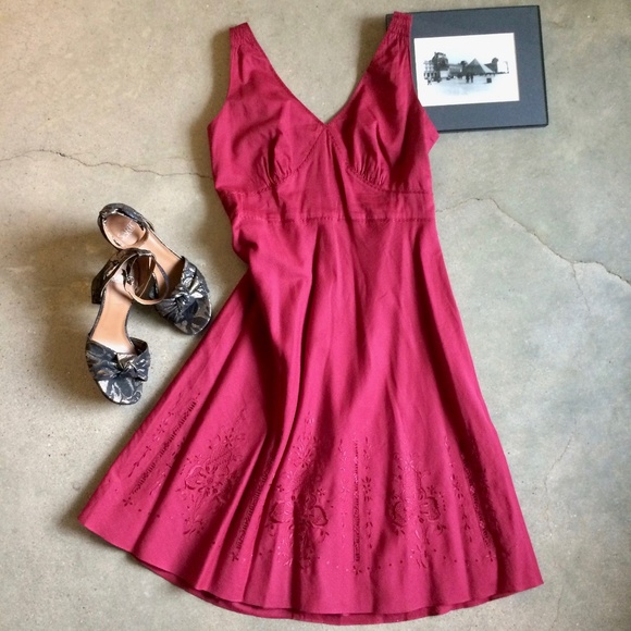 Ann Taylor Dresses & Skirts - Holiday Party Ann Taylor Embroidered Dress